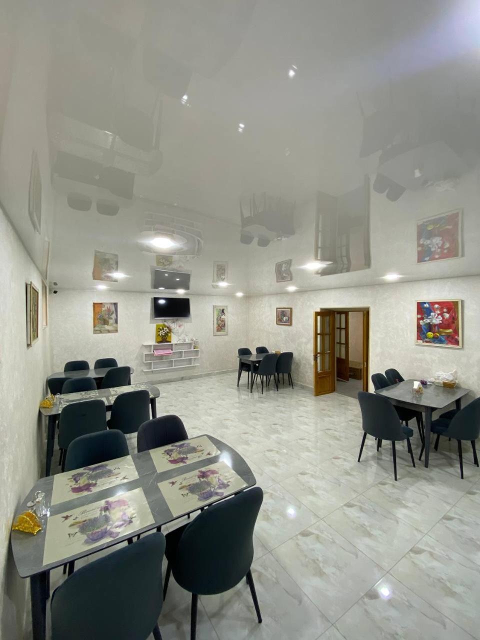 Art Garden Hotel Ташкент Экстерьер фото