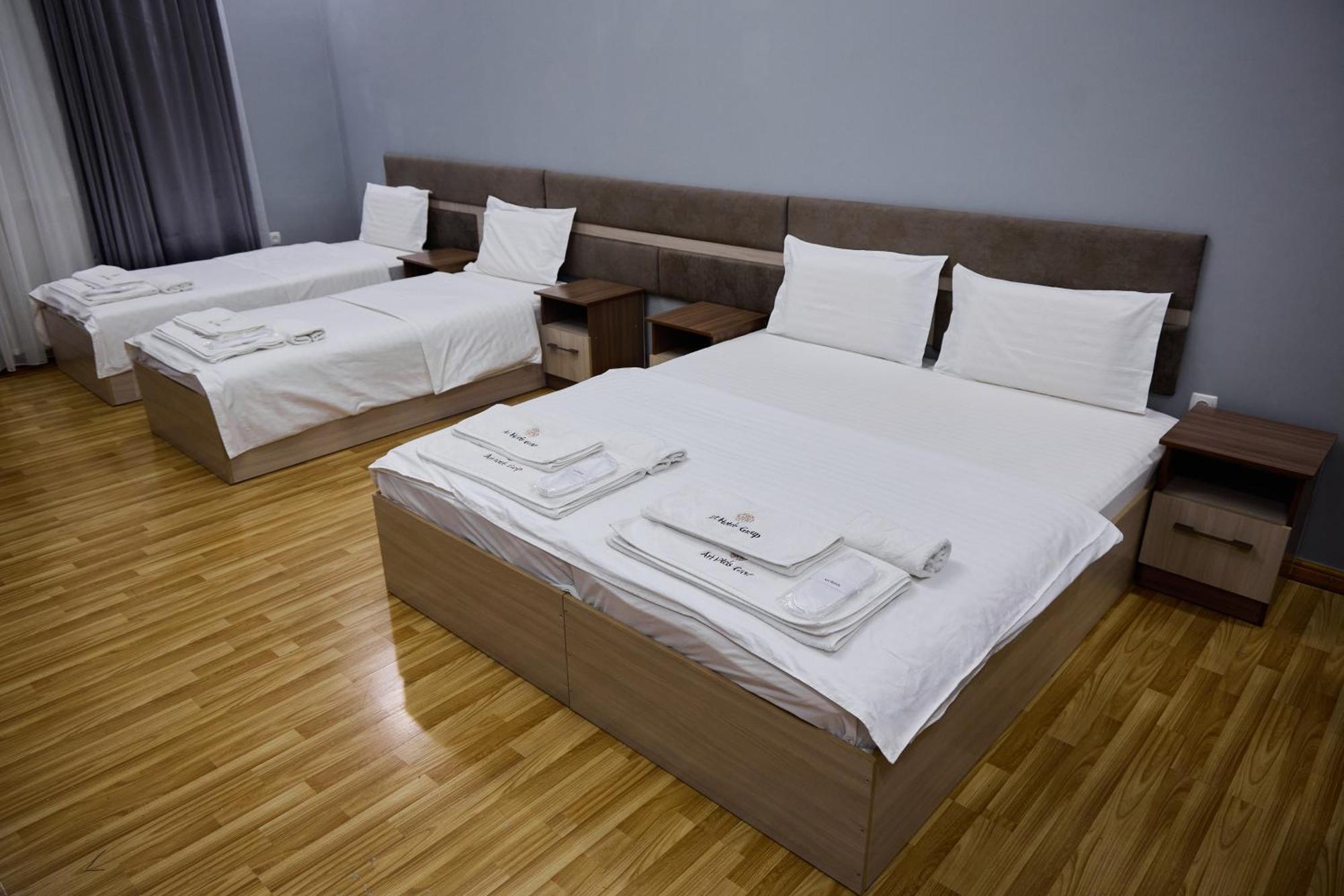Art Garden Hotel Ташкент Экстерьер фото