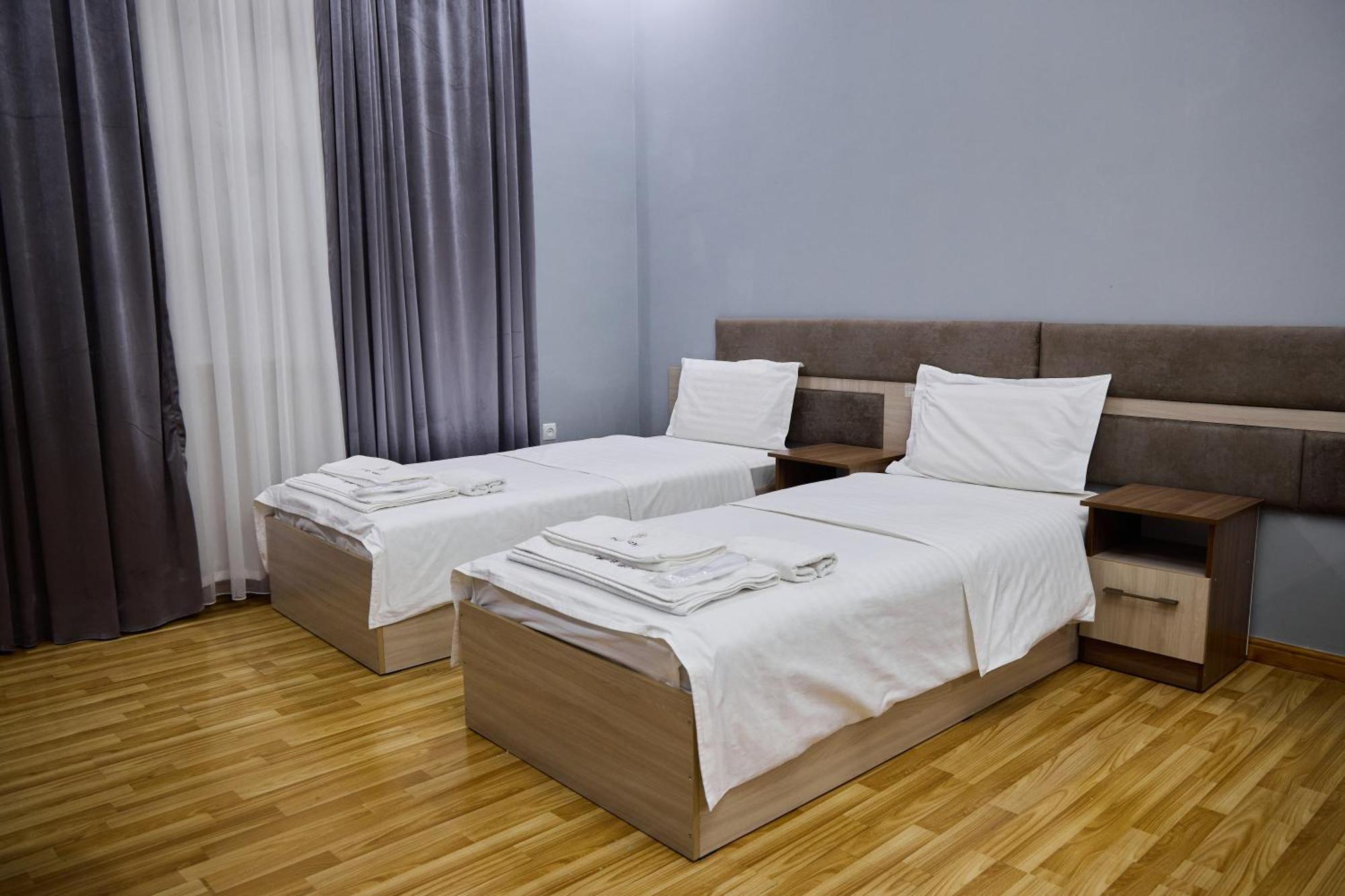 Art Garden Hotel Ташкент Экстерьер фото