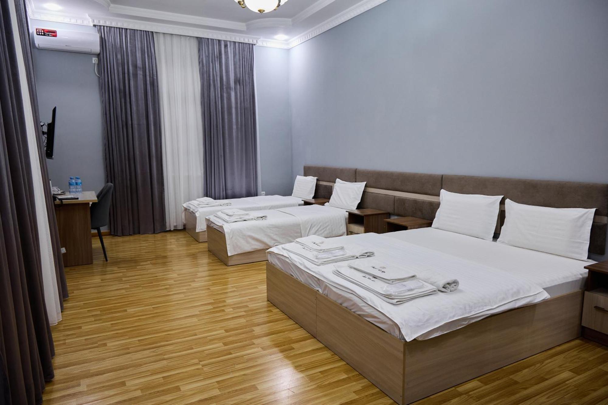 Art Garden Hotel Ташкент Экстерьер фото