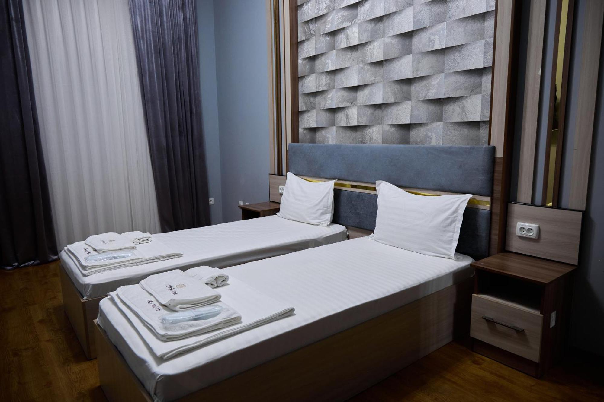 Art Garden Hotel Ташкент Экстерьер фото
